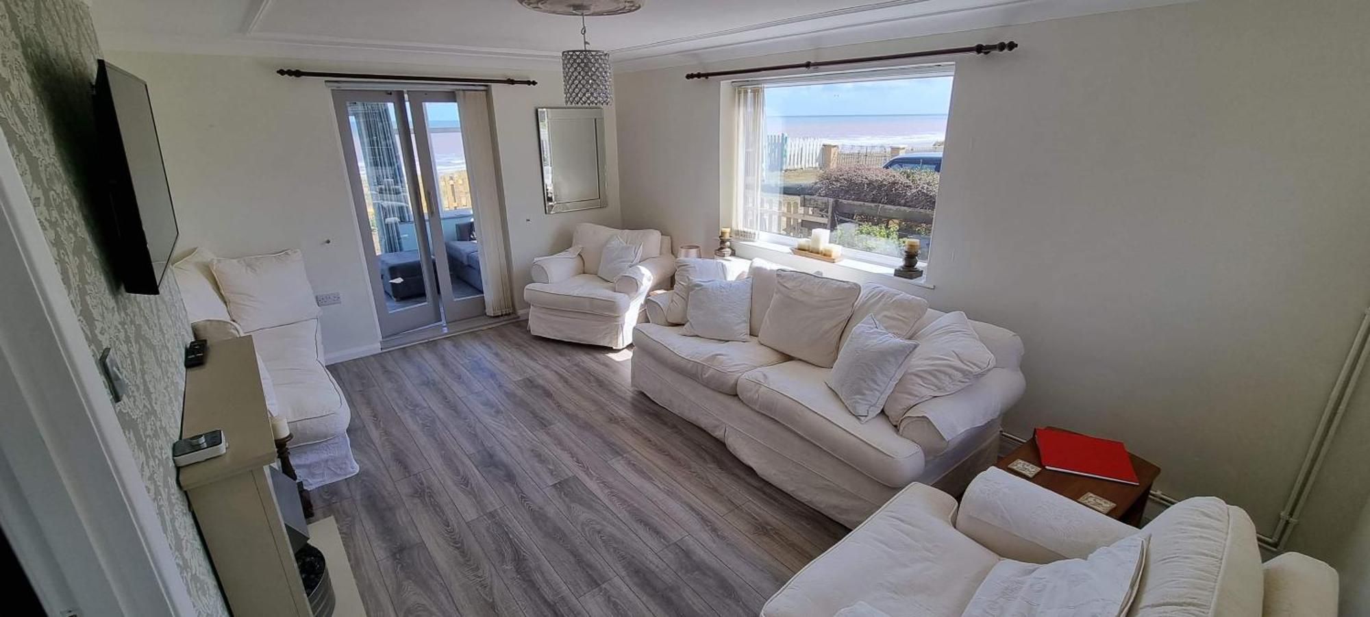 Holiday home Sea View With Hot Tub On The East Coast